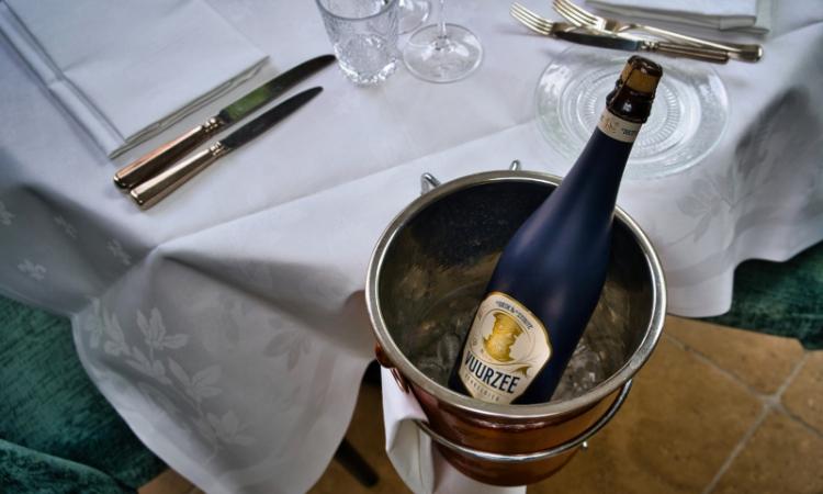 Vuurzee in een restaurant